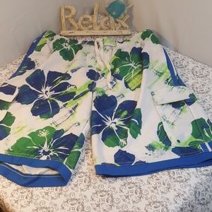 NWT Mens XL Floral Cargo Swim/Board Shorts